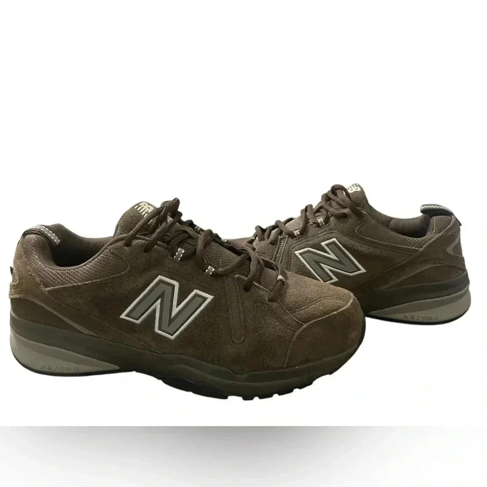 Men's Chocolate 608 V5 Walking Shoe - Picture 2 of 3